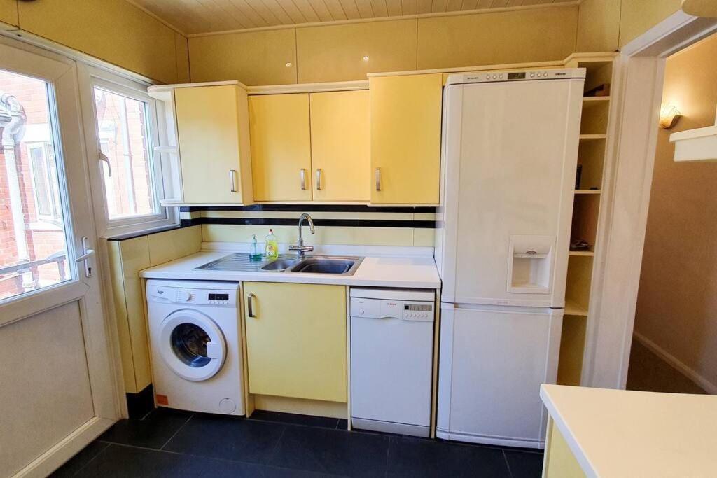 Free Parking-Central Location Cardiff Esterno foto