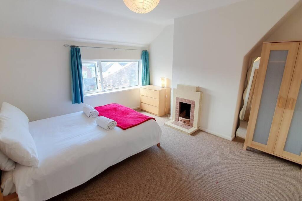Free Parking-Central Location Cardiff Esterno foto
